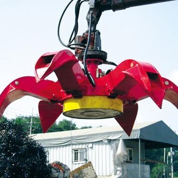 รถขุดคว้าถัง